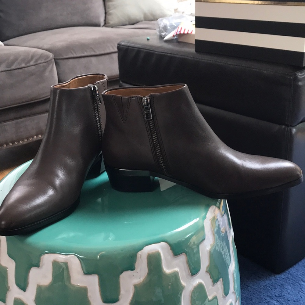 Brand New, Never Worn Coach Brown Leather Booties!